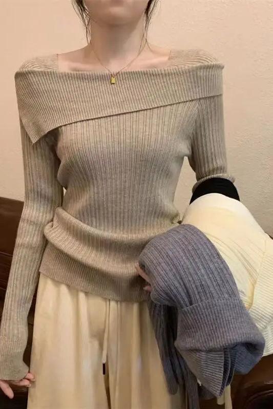 Off Shoulder Long Sleeve Knitted Top