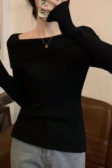 Off Shoulder Long Sleeve Knitted Top